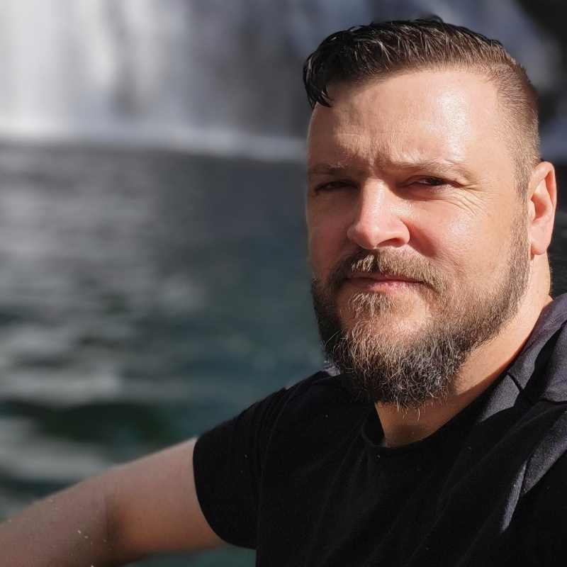 Profile photo of Damien Wright